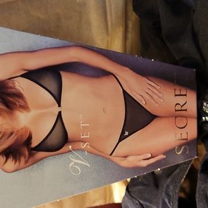 Victoria's Secret V-set